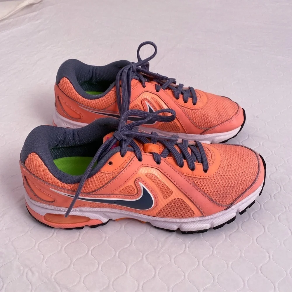 Nike Air Dictate 2 melon running sneakers 7.5